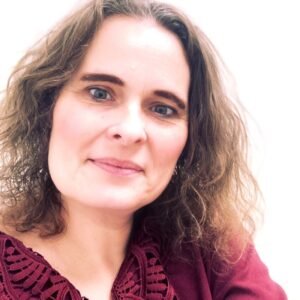 Vera - content writter
